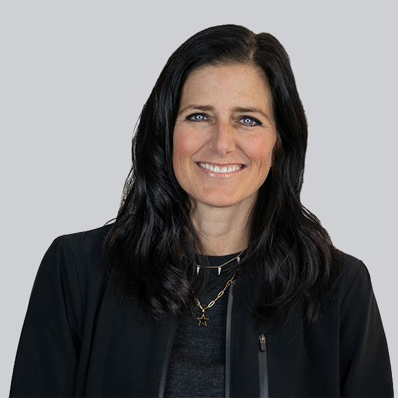 LIZ BROWNING | Associate Creative Director