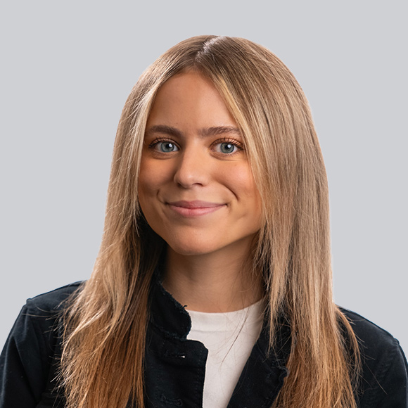 AVA SARRIS | Account Coordinator